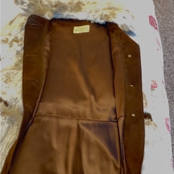 Brown suede and Cream Fur Coat - Picture 7 of 10